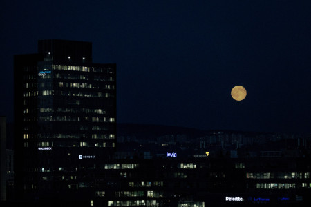 superúplněk / supermoon